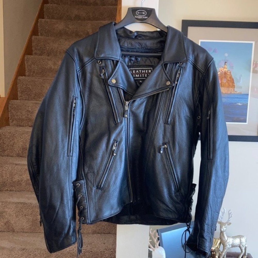 VTG Men’s leather limited black motorcycle jacket size XL side lacing zippers